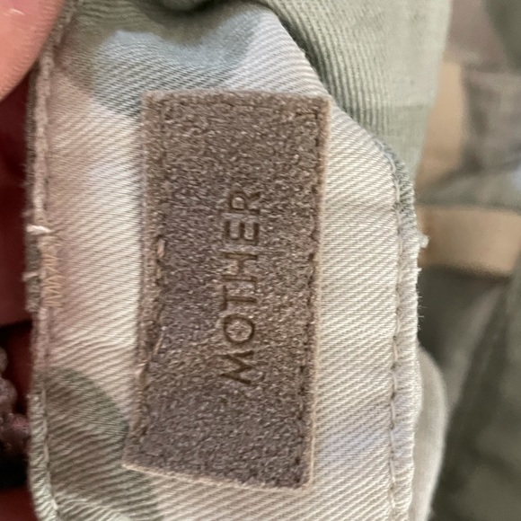 MOTHER cropped camouflage size 31 - Picture 6 of 10